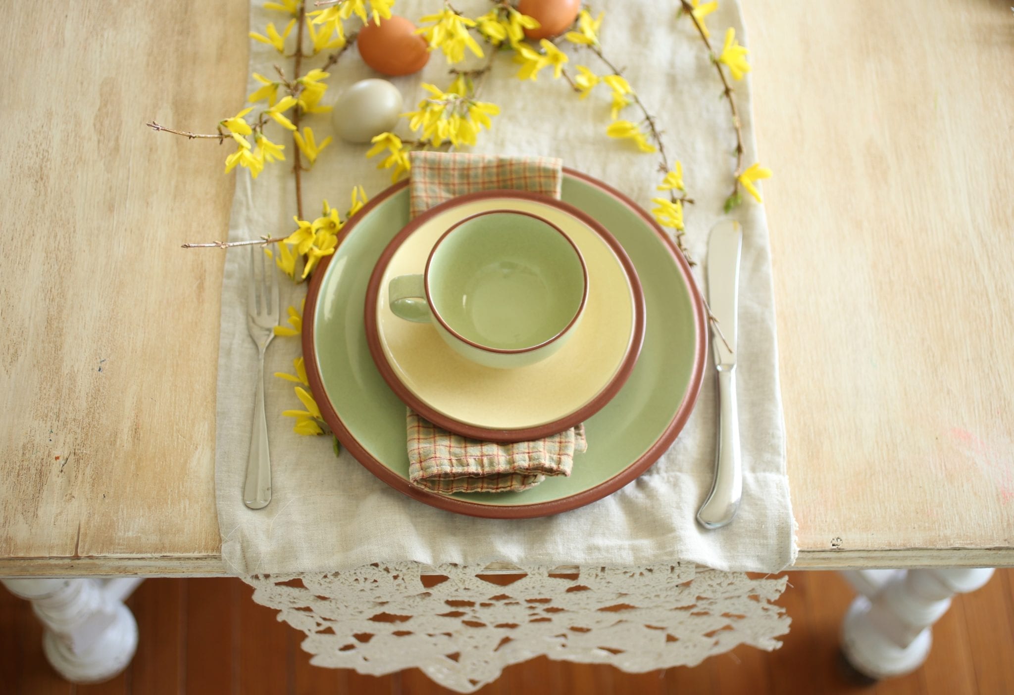 Spring table