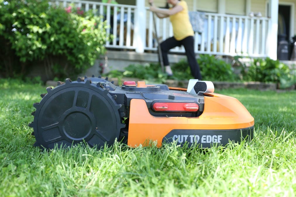 Worx Landroid mowing