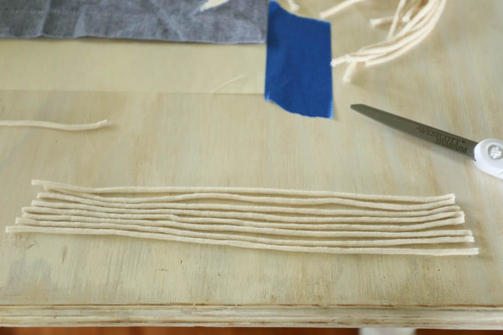 cutting for macrame fringe