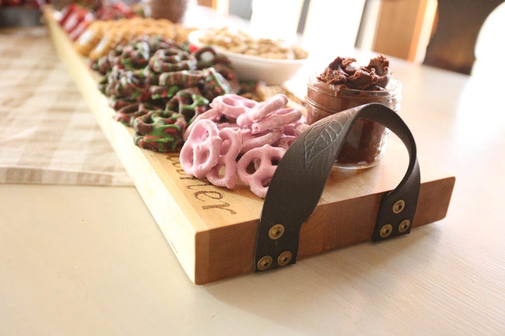 dessert charcuterie board