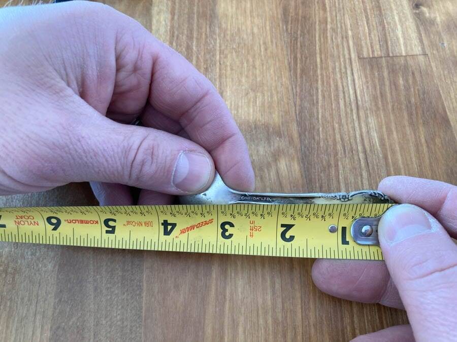 Measure the spoon 