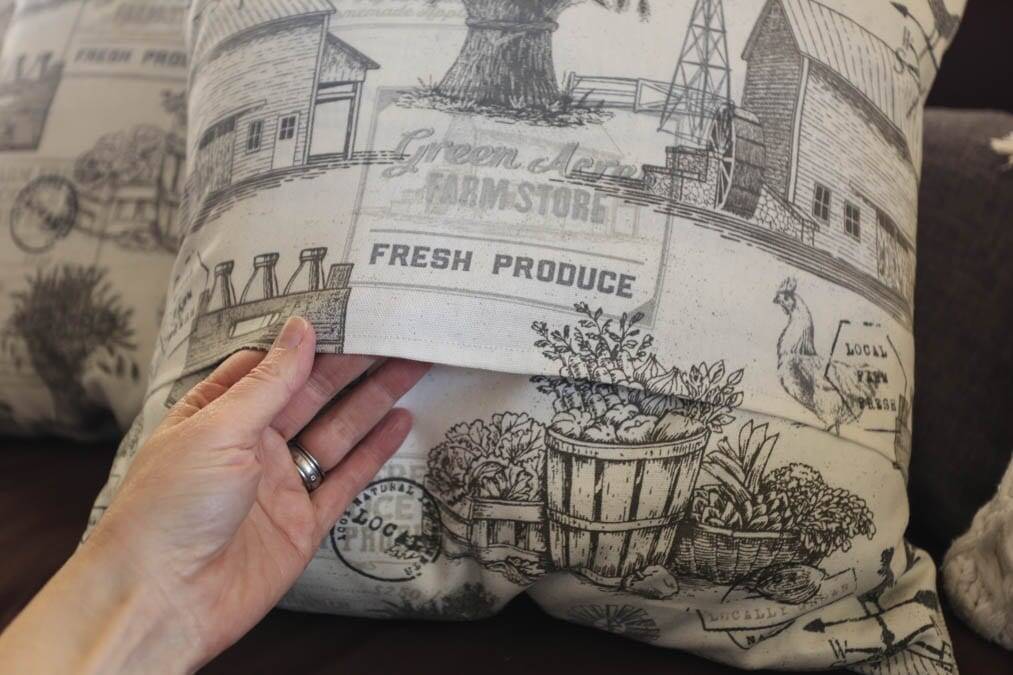 flap of envelope pillow cover