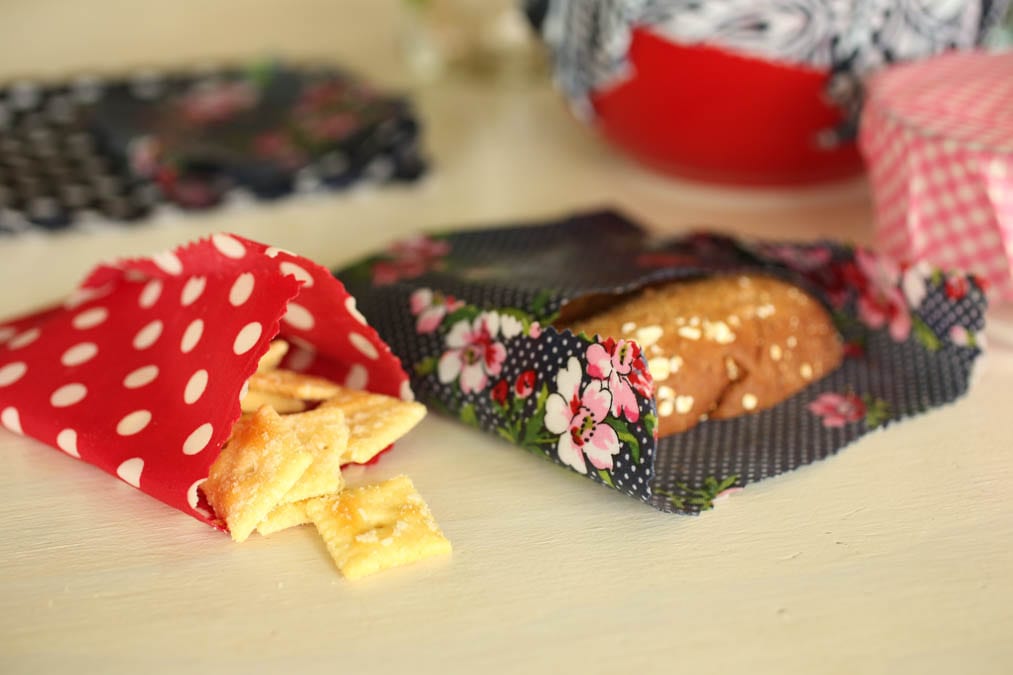 diy beeswax sandwich wrap