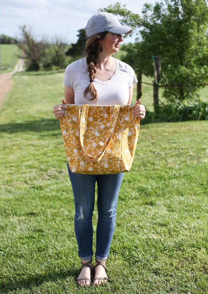 How to Sew a Simple Tote Bag with Flat Bottom and Lining The Everyday Farmhouse