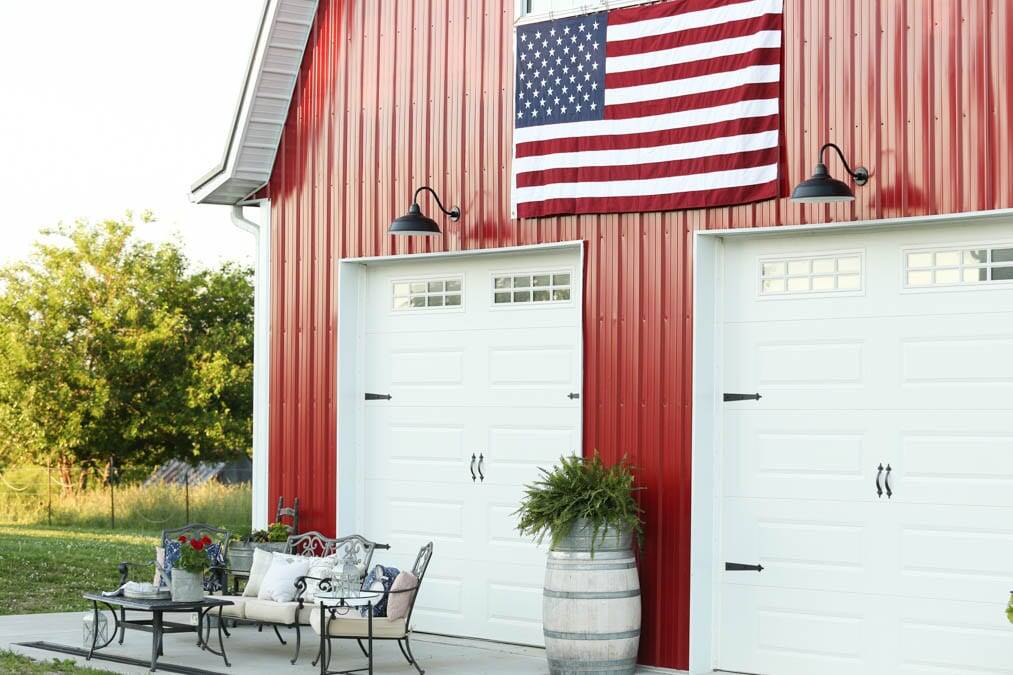 exterior barn patriotic decor