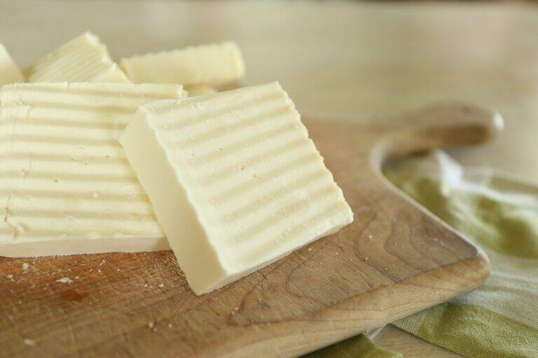 Best Beginner Soapmaking Tutorials and Books