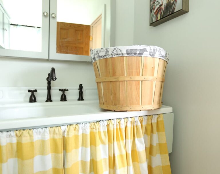 How to Sew a Fabric Round Bushel Basket Liner