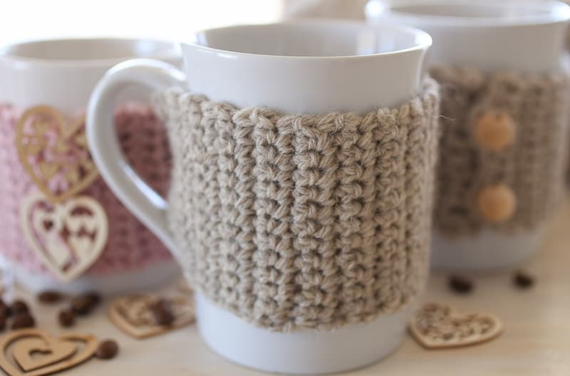 Crochet Mug Cozy  Mug Warmer a Sweet Handmade Gift Idea - The Everyday  Farmhouse