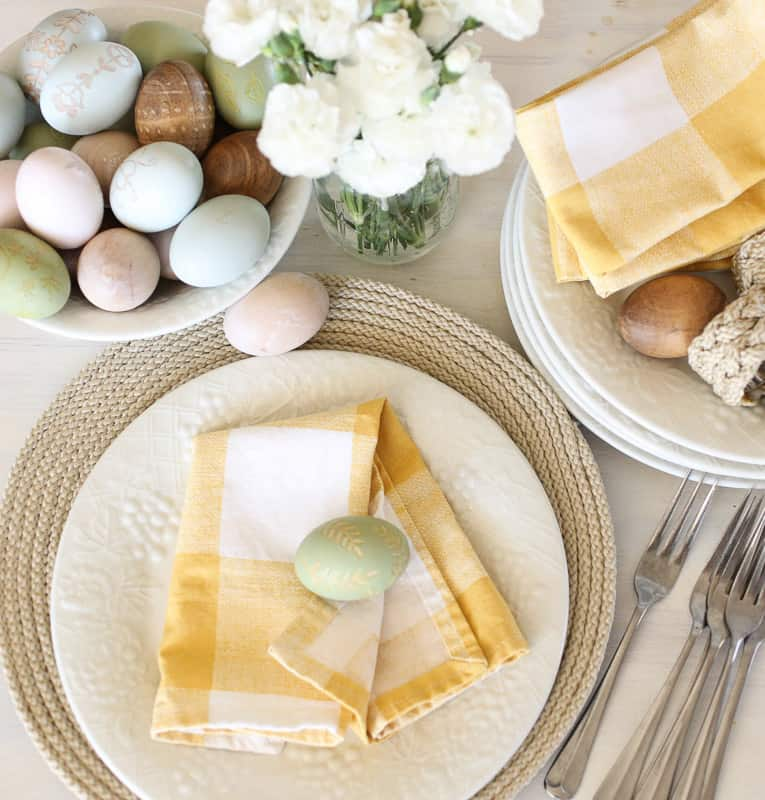 10 Beautiful Spring Cloth Napkins