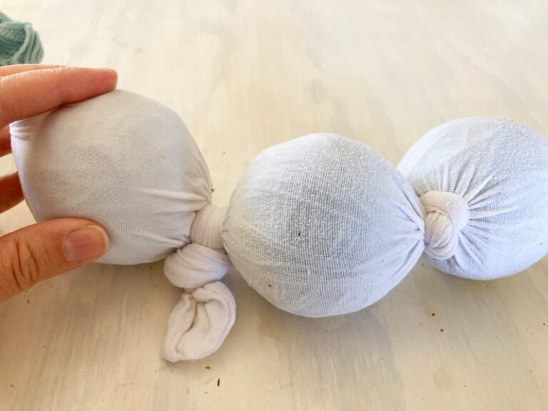 Making Wool Dryer Balls The Everyday Farmhouse