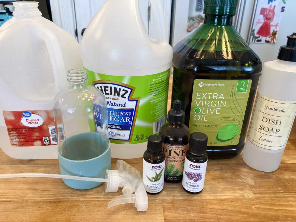 ingredients for homemade dust spray with vinegar