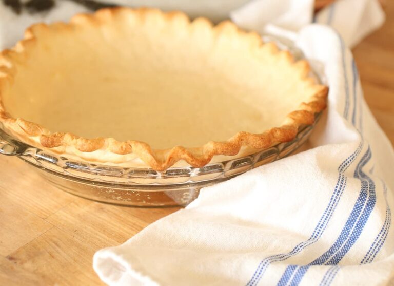 Pie Crust Recipe with Lard-Flaky and Perfect